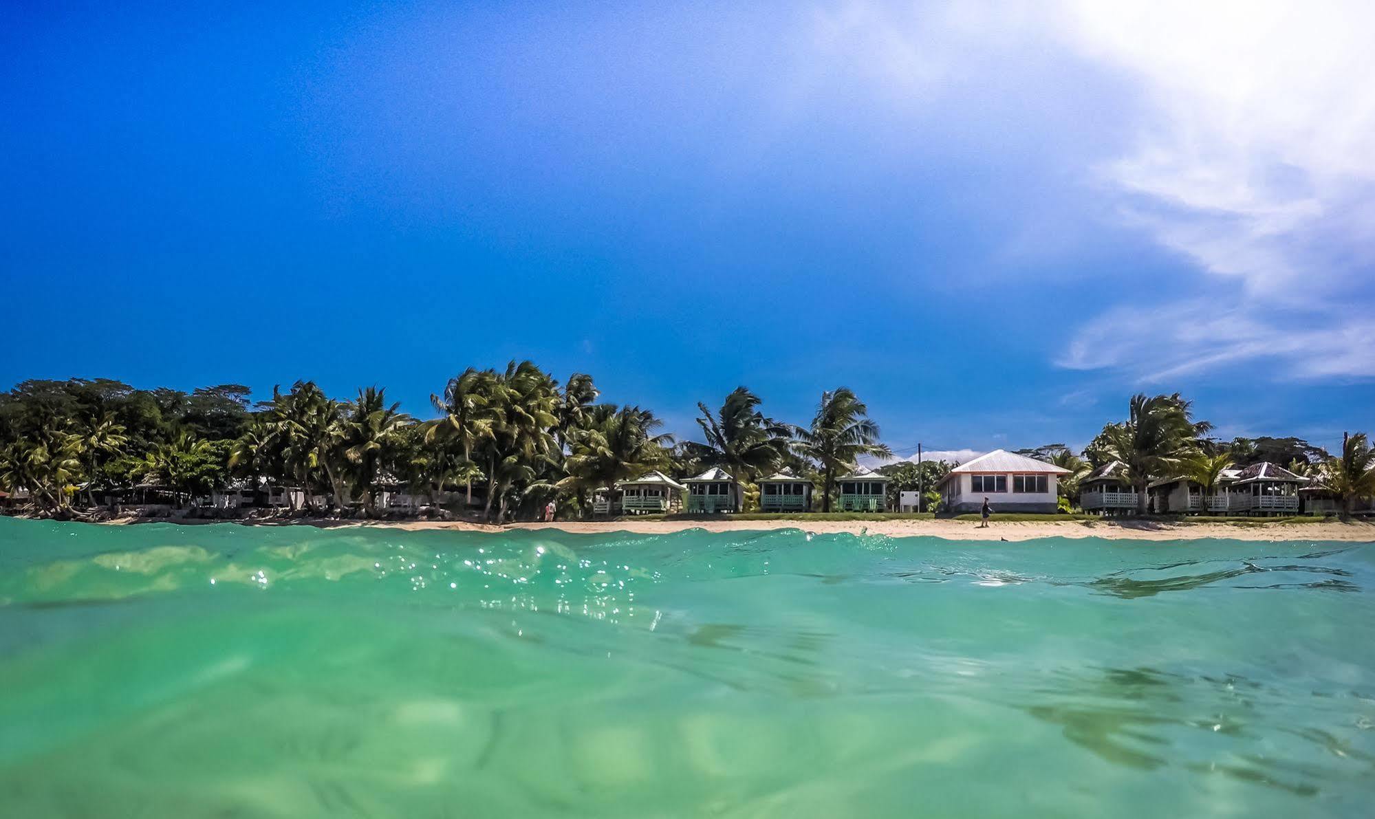Tailua Beach Fales Manase Luaran gambar