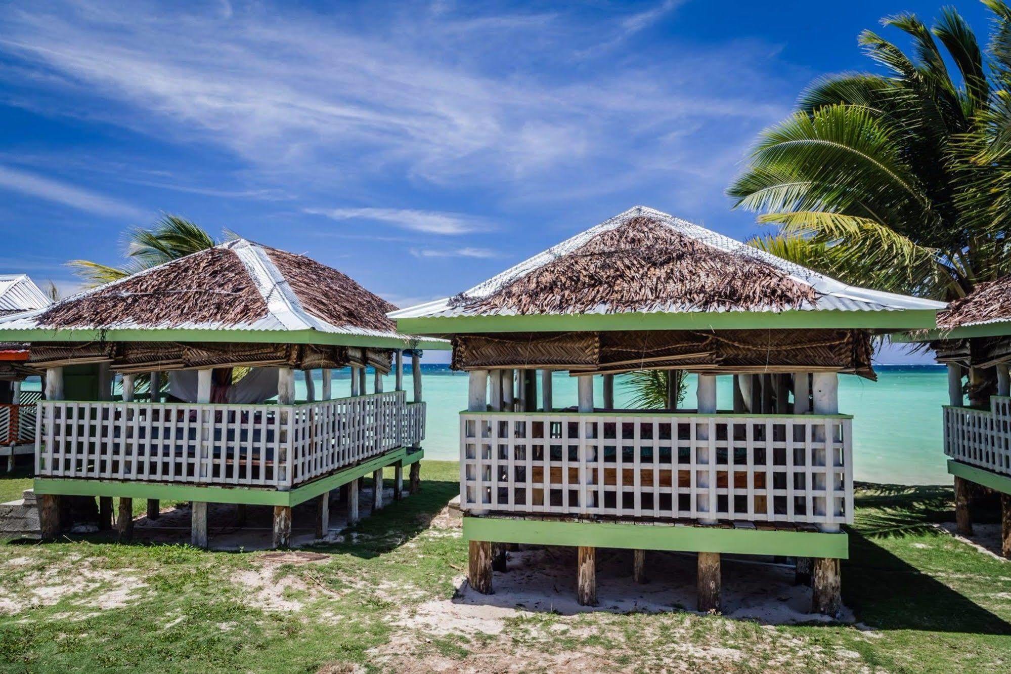 Tailua Beach Fales Manase Luaran gambar