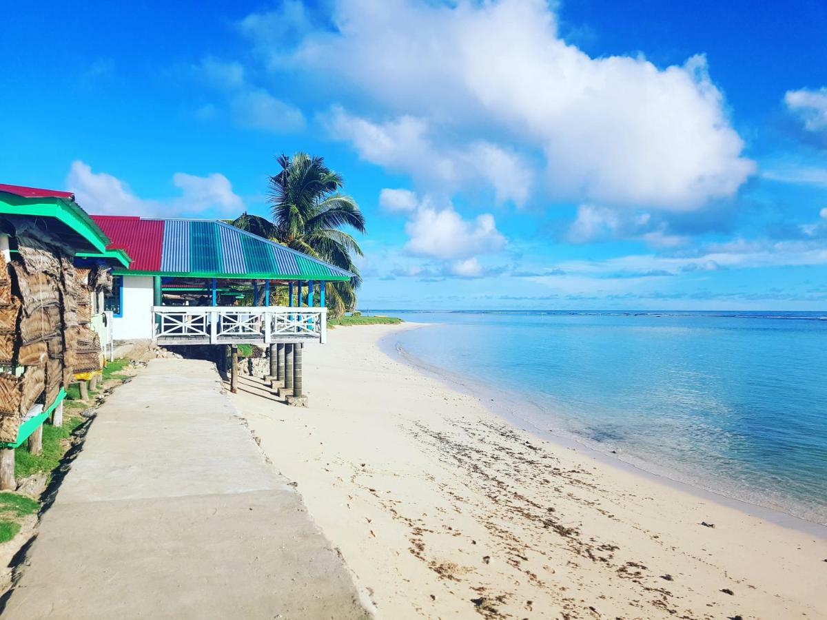 Tailua Beach Fales Manase Luaran gambar